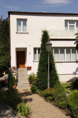 Apartment for Rent in Praha 7 - Holešovice